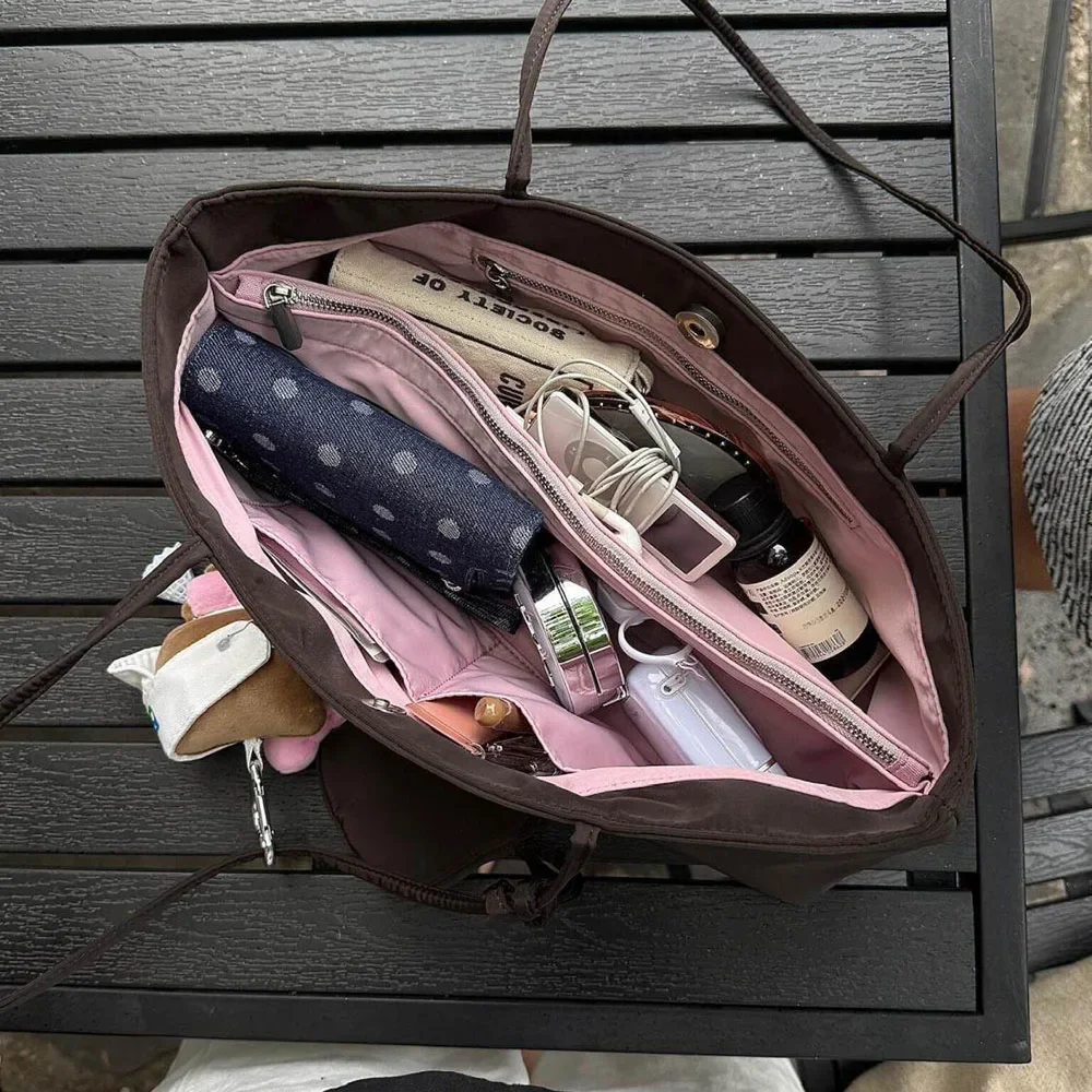 Große Nylon-Canvas-Tragetasche, lässige Sommerhandtasche für Damen, leichte Umhängetasche im koreanischen Stil mit Magnetverschluss – Detail 7