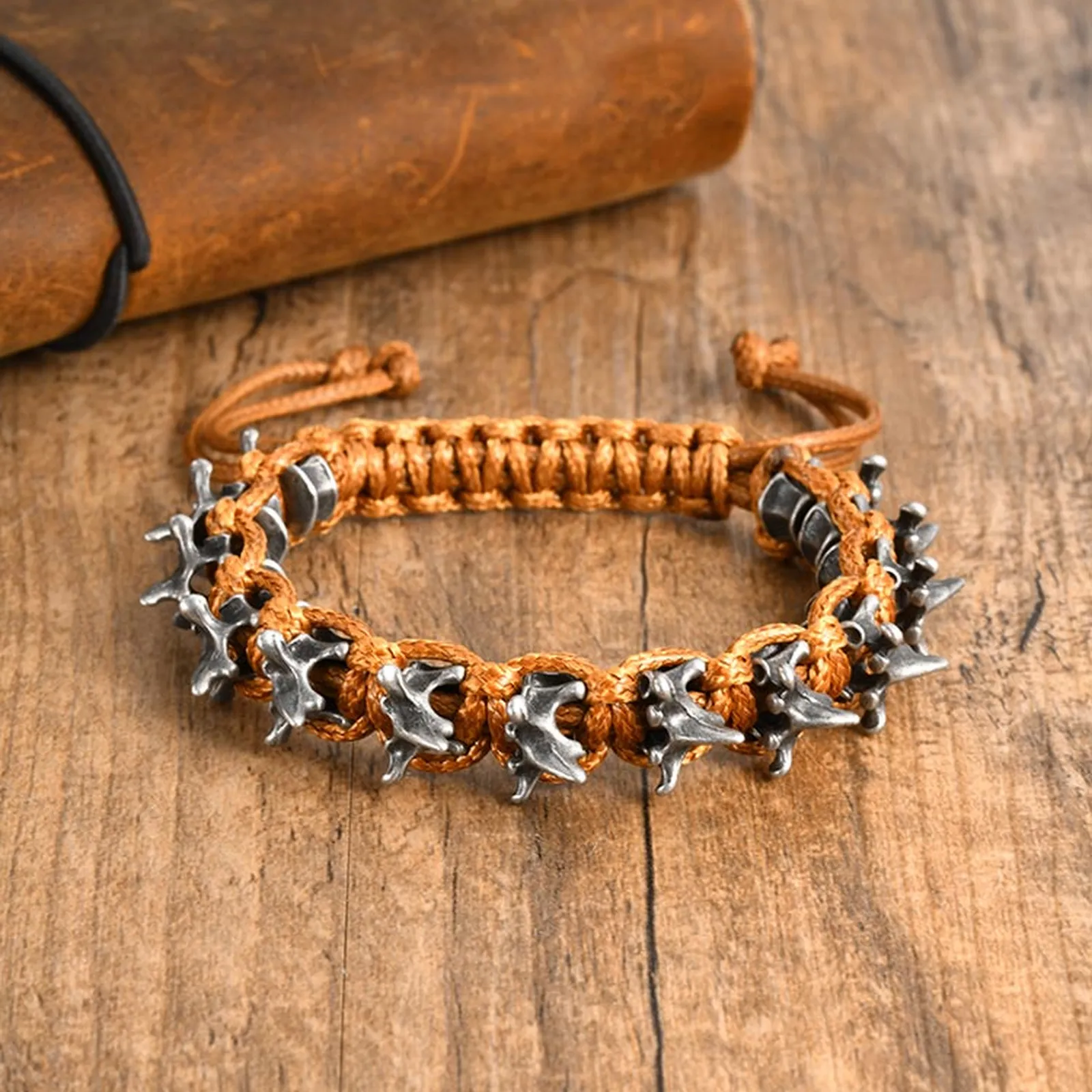 Rock Punk Drachenrücken Geflochtenes Armband für Männer und Jungen, 11MM Breite Vintage Geflochtenes Metallarmband, Schmuckgeschenk für Ihn – Detail 6