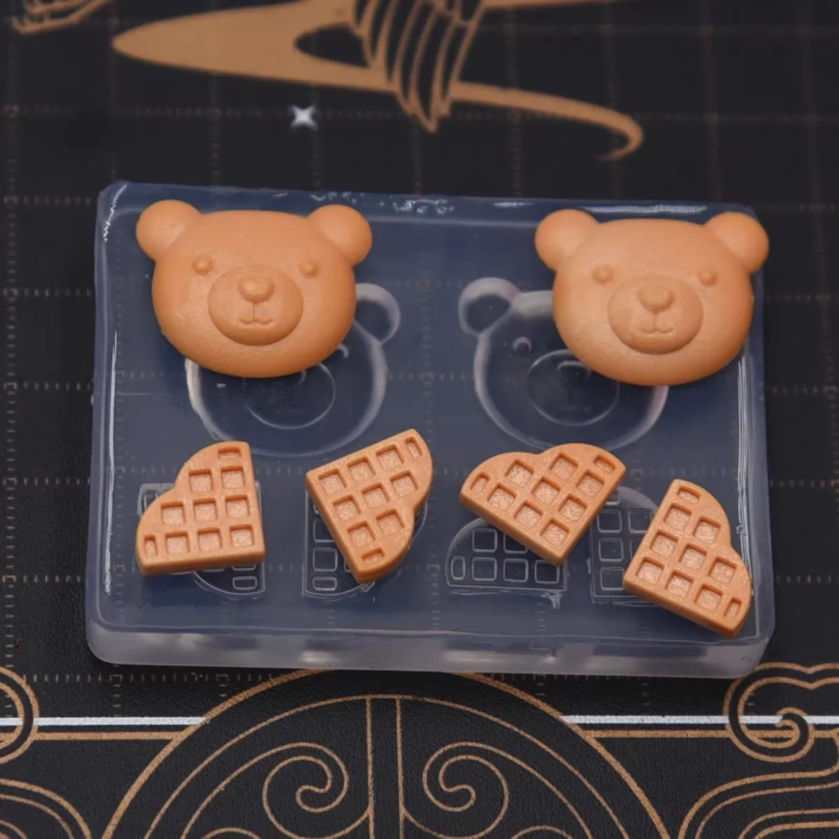 

Cute Mininature Bear Waffle Biscuits Silicone Mold Pottery Clay Doll house Food Toy DIY mold
