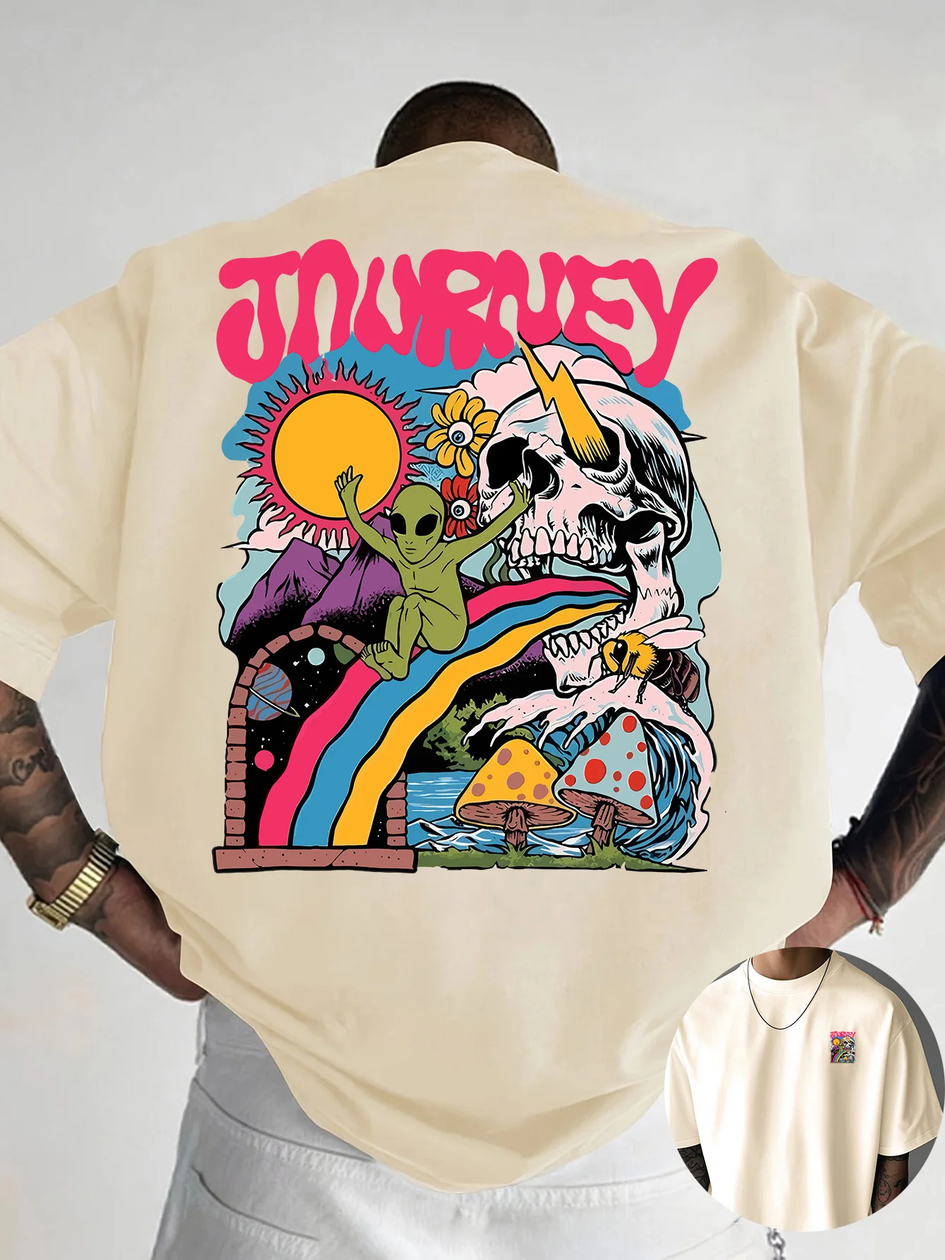 Psychedelischer Alien-Schädel-Print auf hochwertigem 100% Baumwoll-T-Shirt für Herren, perfekt für den Sommer, Retro-Streetwear. – Detail 3