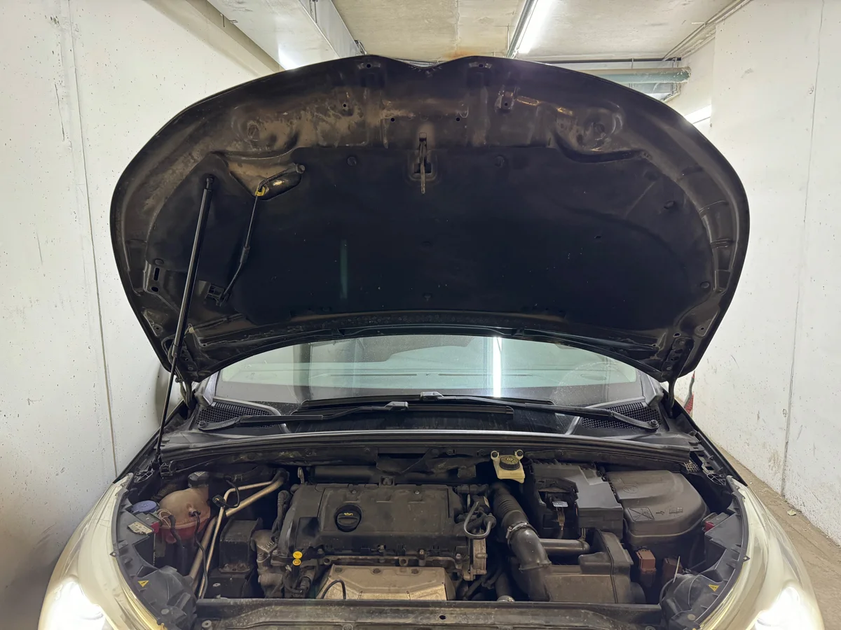 

1PC Hood Damper For 2010 2011-2018 Citroën C4 DS4 NX Front Bonnet Modify Gas Struts Lift Support Shock Absorber Piston Rods