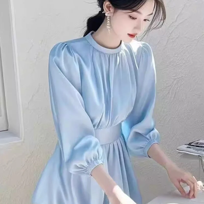 2025 printemps nouvelle simplicité élégante couleur unie col rond à manches longues Blouse dames à la mode Corset plissé femmes petit haut t-shirt