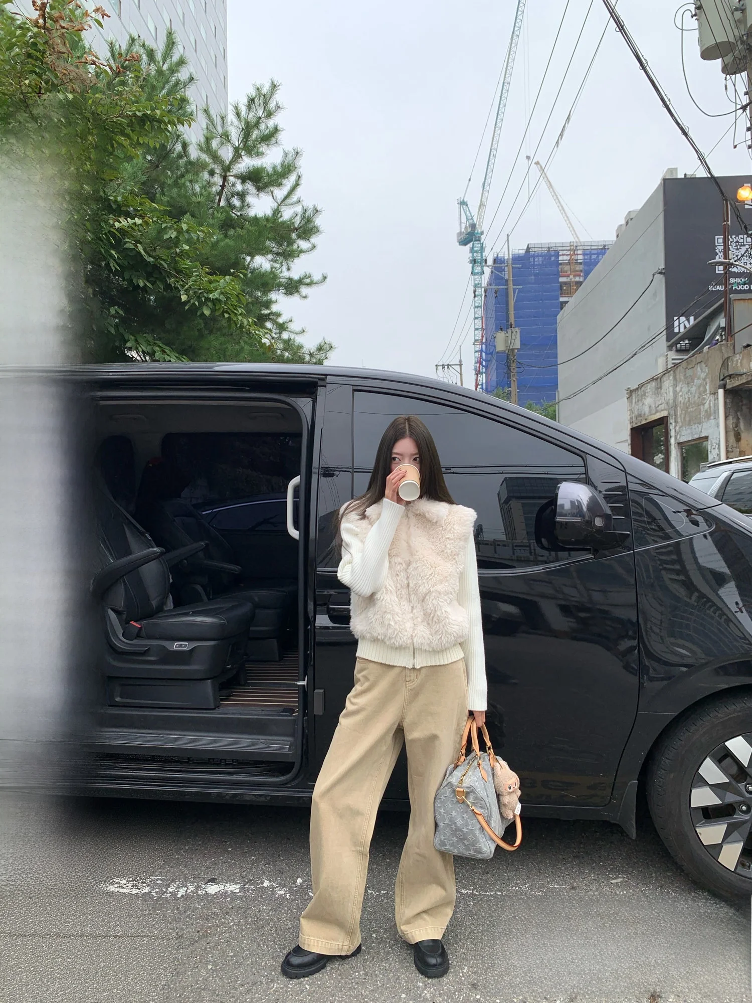 

Повседневные свободные джинсы цвета хаки для женщин: осенние модные удобные хлопковые брюки с широкими штанинами и завышенной талией, универсальные повседневные джинсы