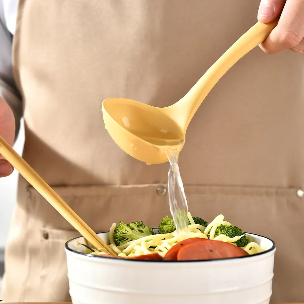 2/8Pcs Silicone Ladle Ramen Soup Spoon Chopstick Dinnerware Set Non-Stick Round Spoon For Soup Cooking Kitchen Dining Tableware