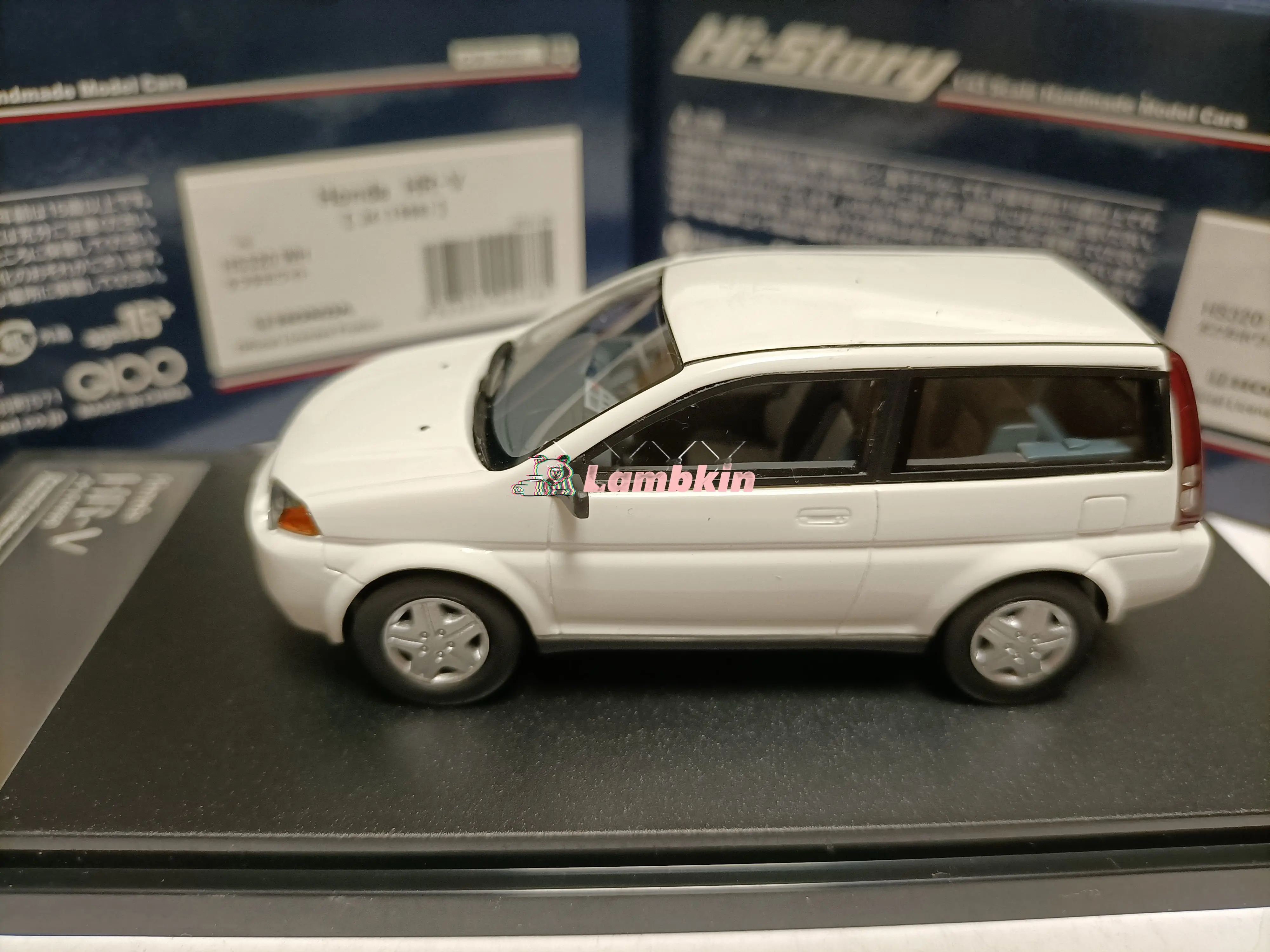 Hi Story 1/43 HRV J4 hs320 MPV 1998 modelo de carro de resina de negocios blanco colección de 10cm regalo de cumpleaños conmemorativo