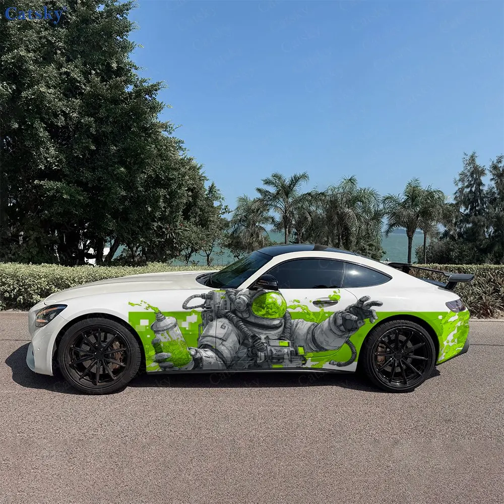 2pcs Street Astronaut Splatter, Durable, Fade-resistant, Enhance Vehicle Aesthetics With Bold Artistic Design Car Vinyl Wraps