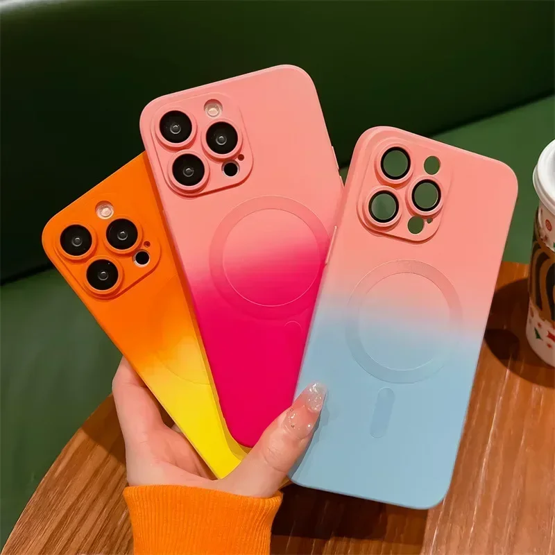 

Gradient Color Silicone Case For iPhone 14 Plus 13 12 Pro Max Phone For Wireless Charging Camera Lens Protective Cover