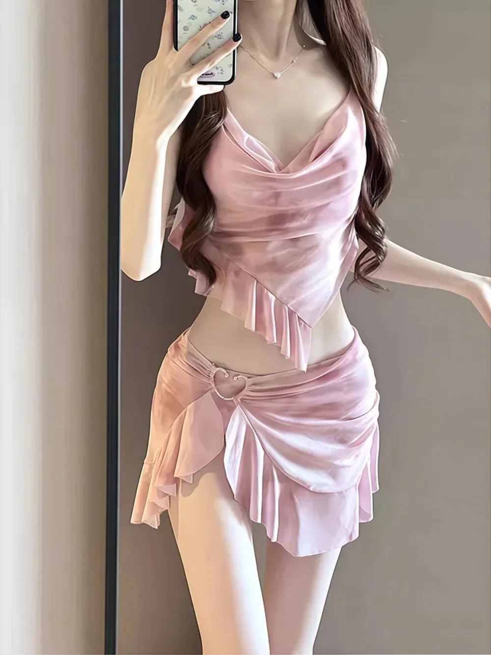 New Korean-style pink women's bikini set with gradient ruffle, three-piece mesh skirt, summer swimwear for vacation