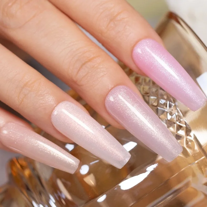 nail polish light pink