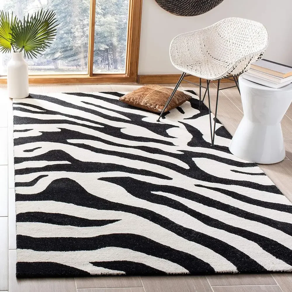 3'6 x 5'6 Handcrafted Wool Rug - White & Black, Perfect for High Traffic Entryways, Living Rooms, Bedrooms