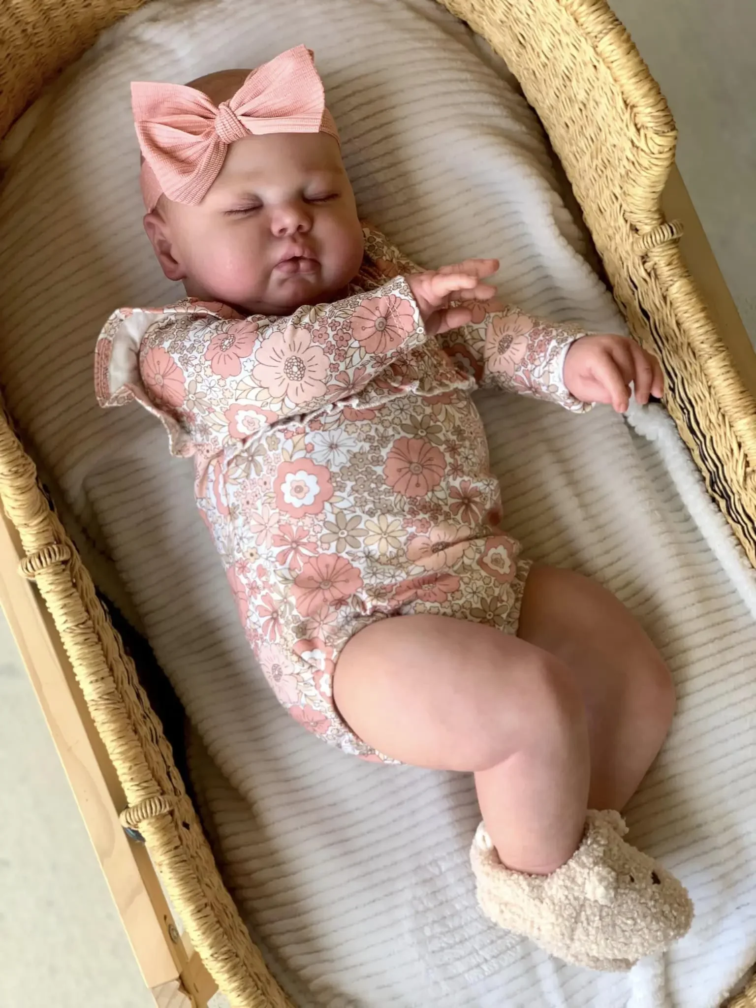 Pickle-Muñeca Reborn de cuerpo de tela suave para dormir, pintura realista de múltiples capas, piel 3D con venas visibles, pelo dibujado a mano, 24 pulgadas