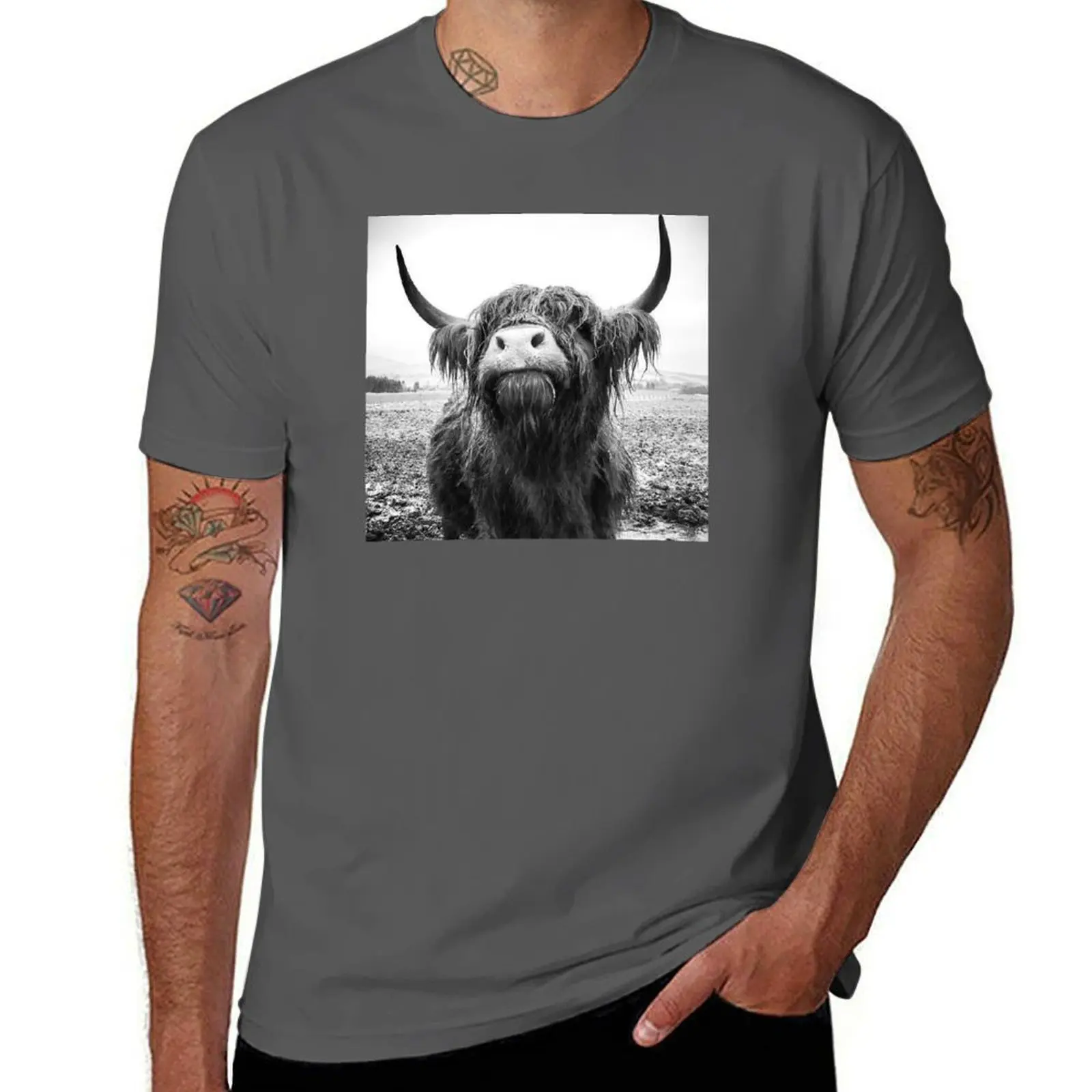 

Черно-белая футболка с изображением хайлендской коровы, мужские футболки, хлопковые футболки с аниме для мужчин, футболка