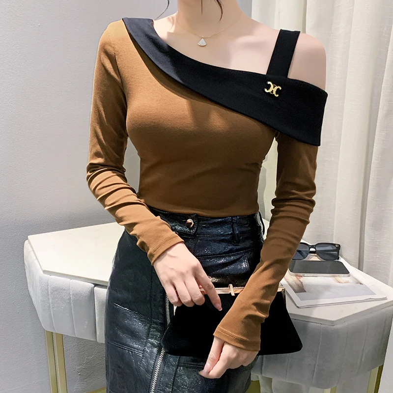 MadBlack European Clothes Tshirt Women Sexy Slant Collar Striped Slim Cotton Top Long Sleeve Tee Autumn Winter T38046JC