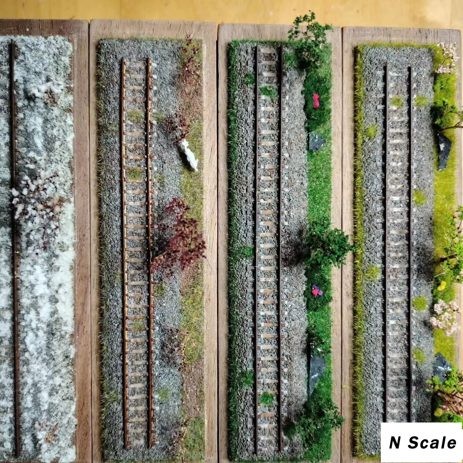 Boîte de présentation de paysage de train l'inventaire à l'échelle N, disposition de chemin de fer, scène et bâtiment, différentes saisons