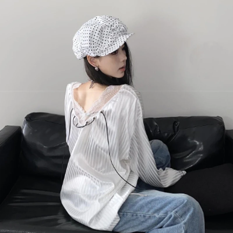 American Street Satin Tee Women V Neck Lace Patchwork T Shirt Loose Casual Long Sleeve Lazy Hiphop Top Lightweight Sports Jersey