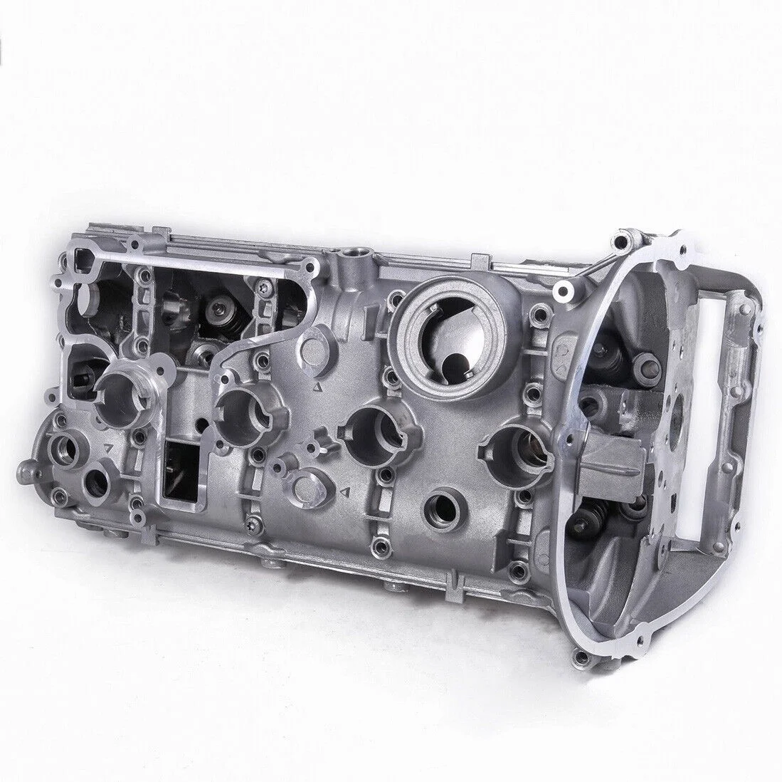 1.8T/2.0T EA888 Engine Cylinder Head Fit For VW Golf Passat AUDI A4 06H103064