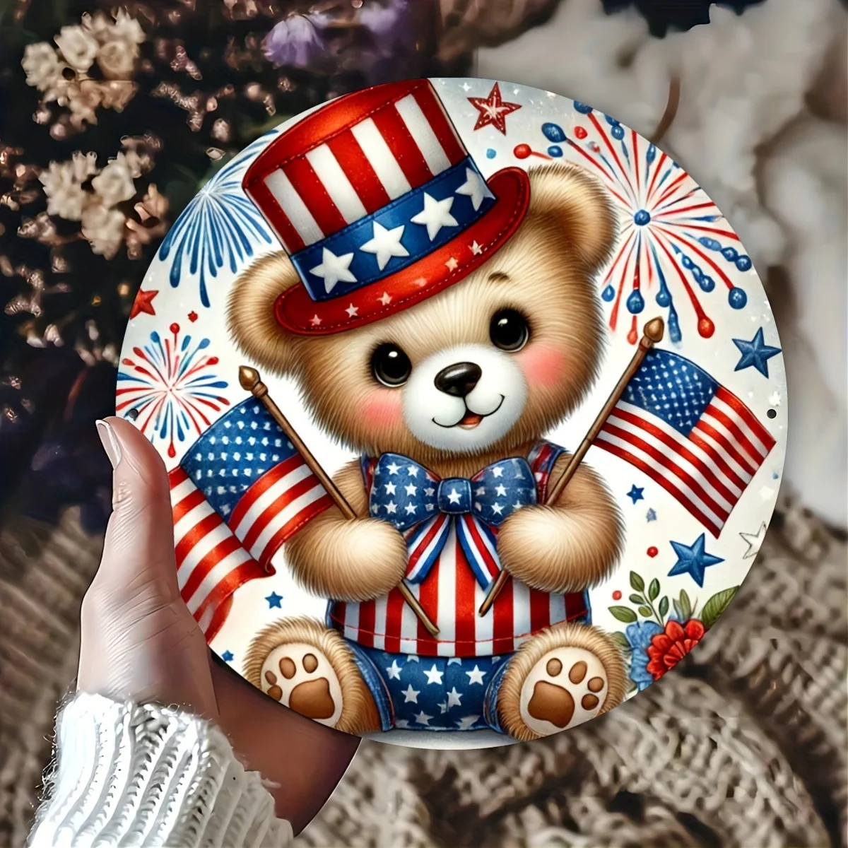 [2D Flat] A Round Metal Sign with a Patriotic Teddy Bear Design, Independence Day Theme, High-Definition Printing, Pre-Drilled f