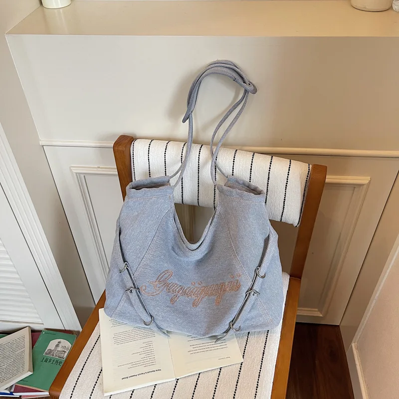 

New Retro Denim Tote Bag for Women Large Capacity Commute Fashion Single Shoulder Handbag for College Students Daily
