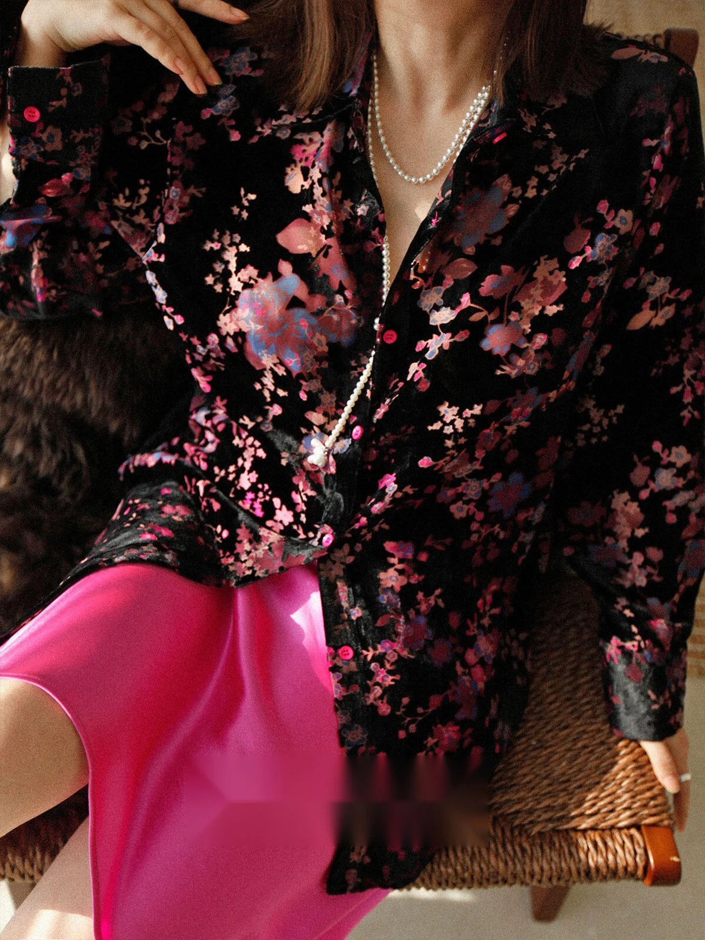 

Женская блузка Ele Bla с вышивкой, весна 2026, новая модель, свободный крой, красивый 3D цветочный узор, для офиса, элегантная, женственная