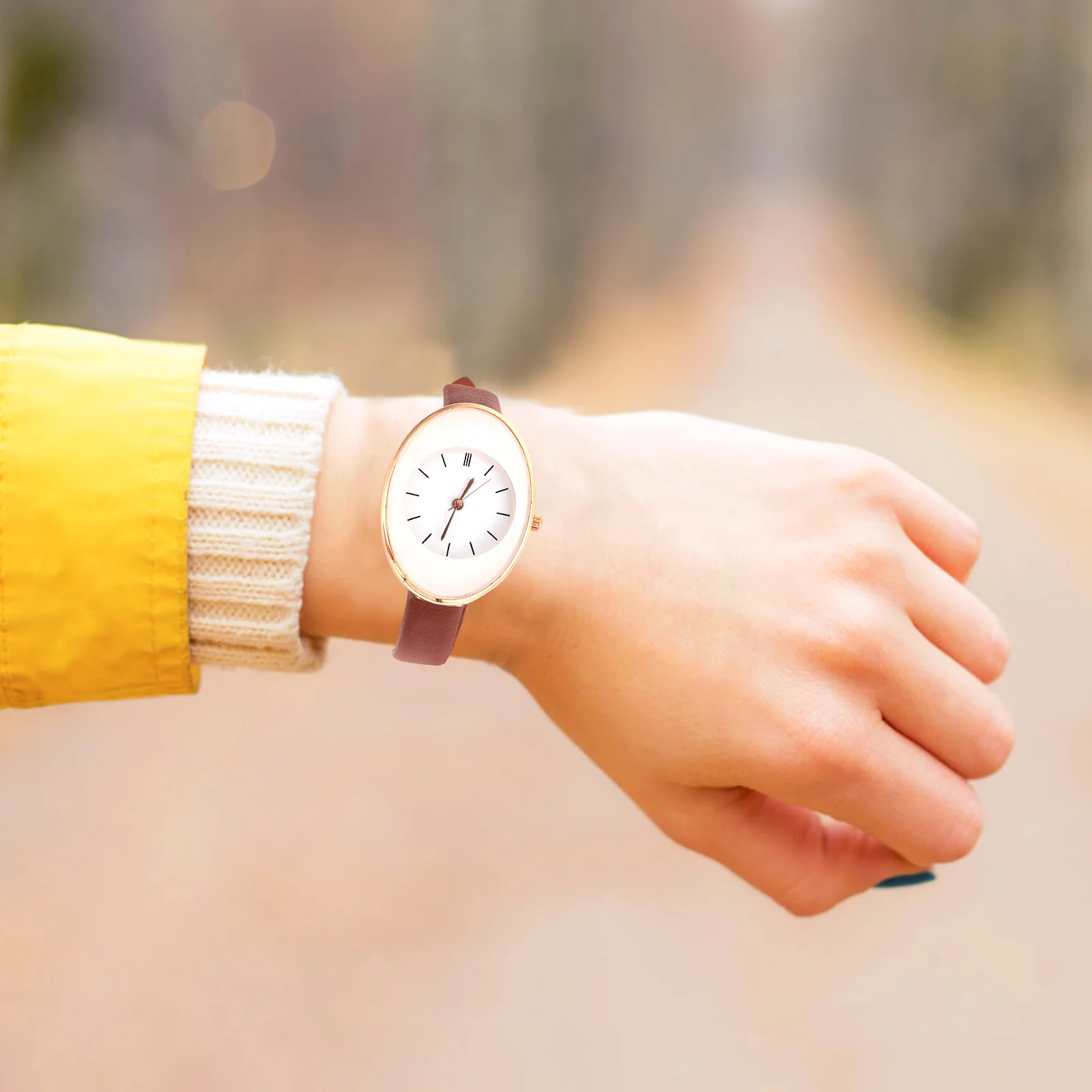 

Quartz Watches Women Women's Sports Casual Wrist Fashion Female Surface Material: Glass Decor Ladies Stylish