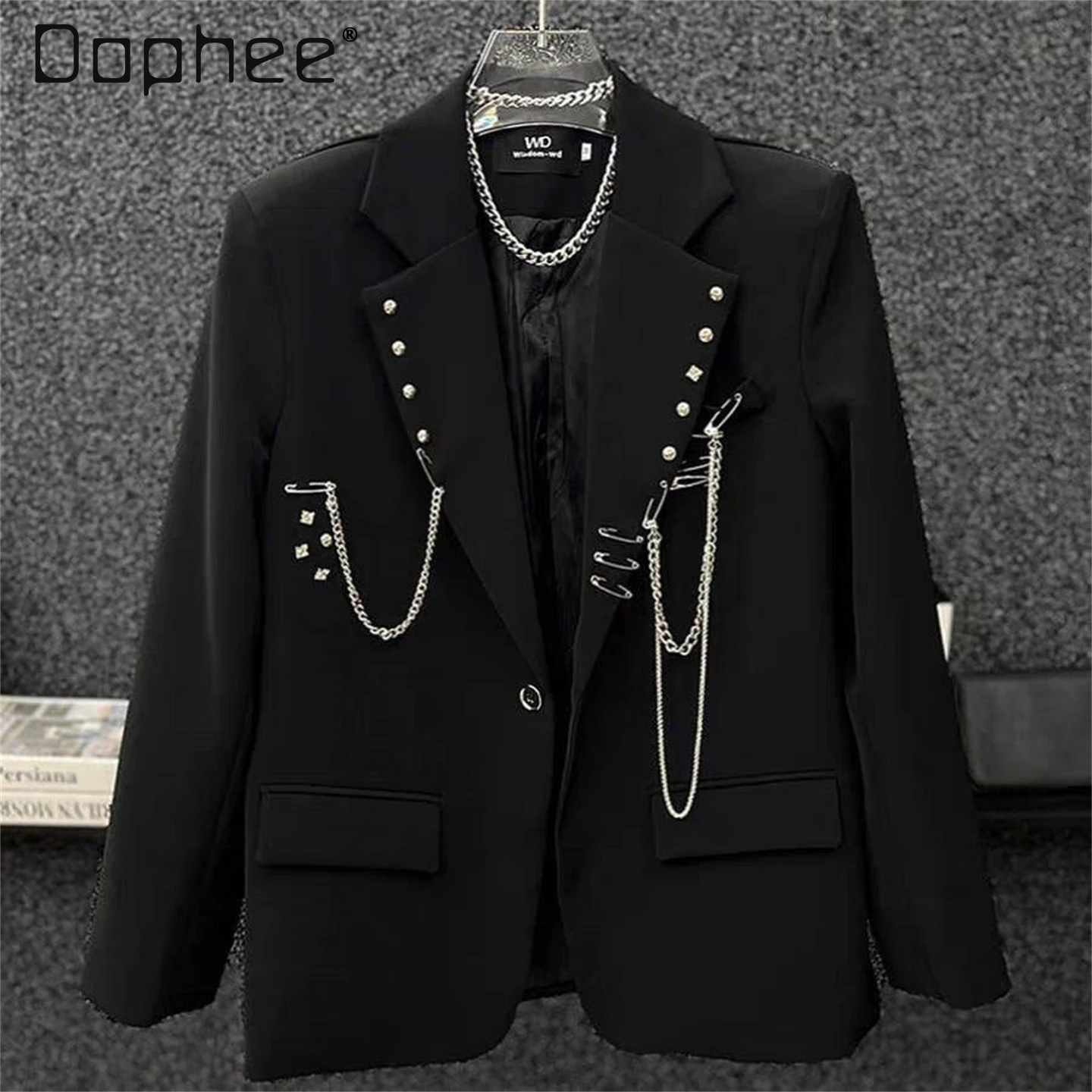 

2025 новый уникальный дизайн, мужской пиджак с цепочкой, корейский стиль, высококачественный крутой модный черный повседневный костюм с лацканами и длинными рукавами