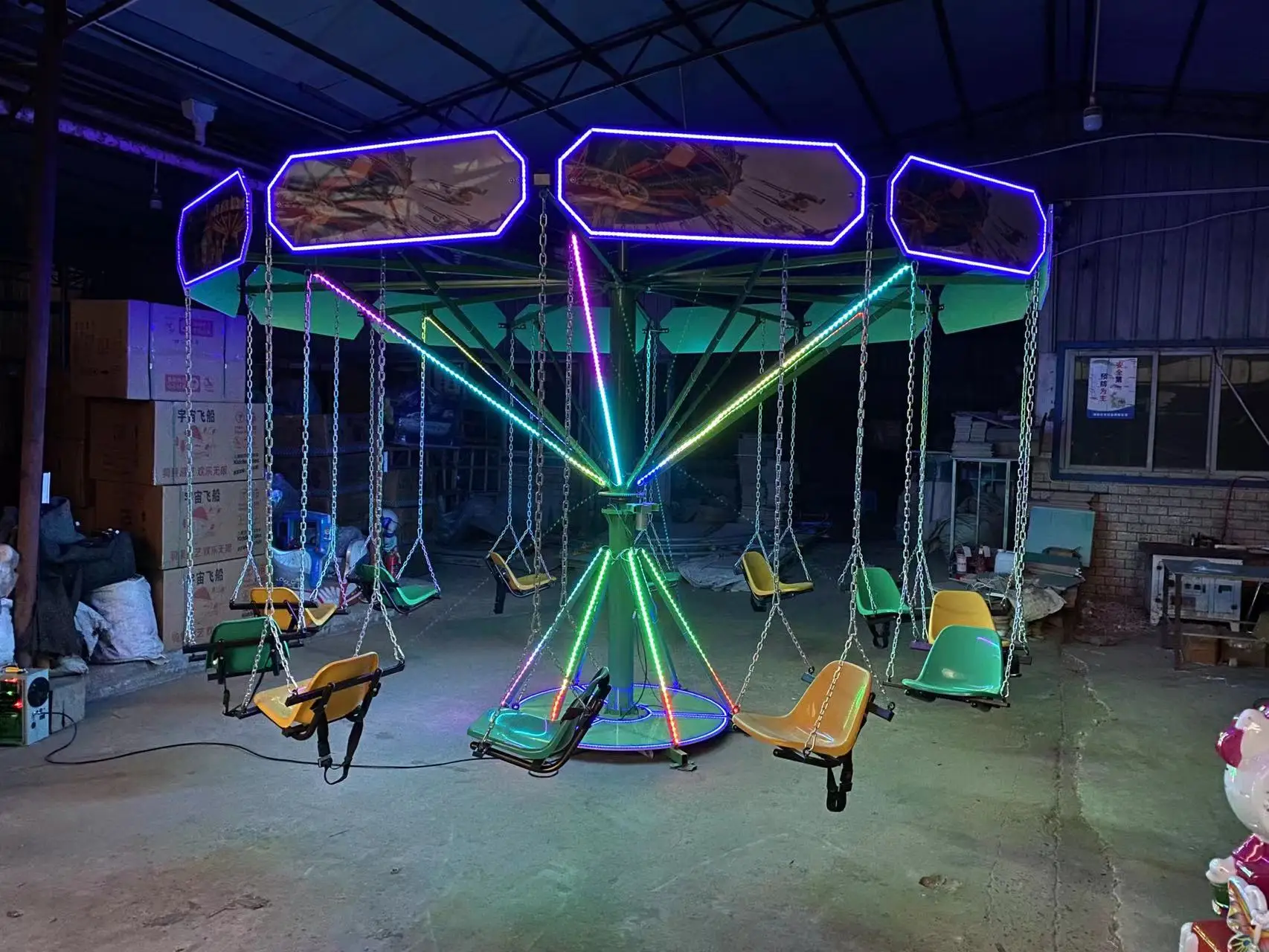 ركوب الملاهي كراسي الطيران كاروسيل للأطفال كراسي أرجوحة للأطفال والكبار دائري الموسيقى