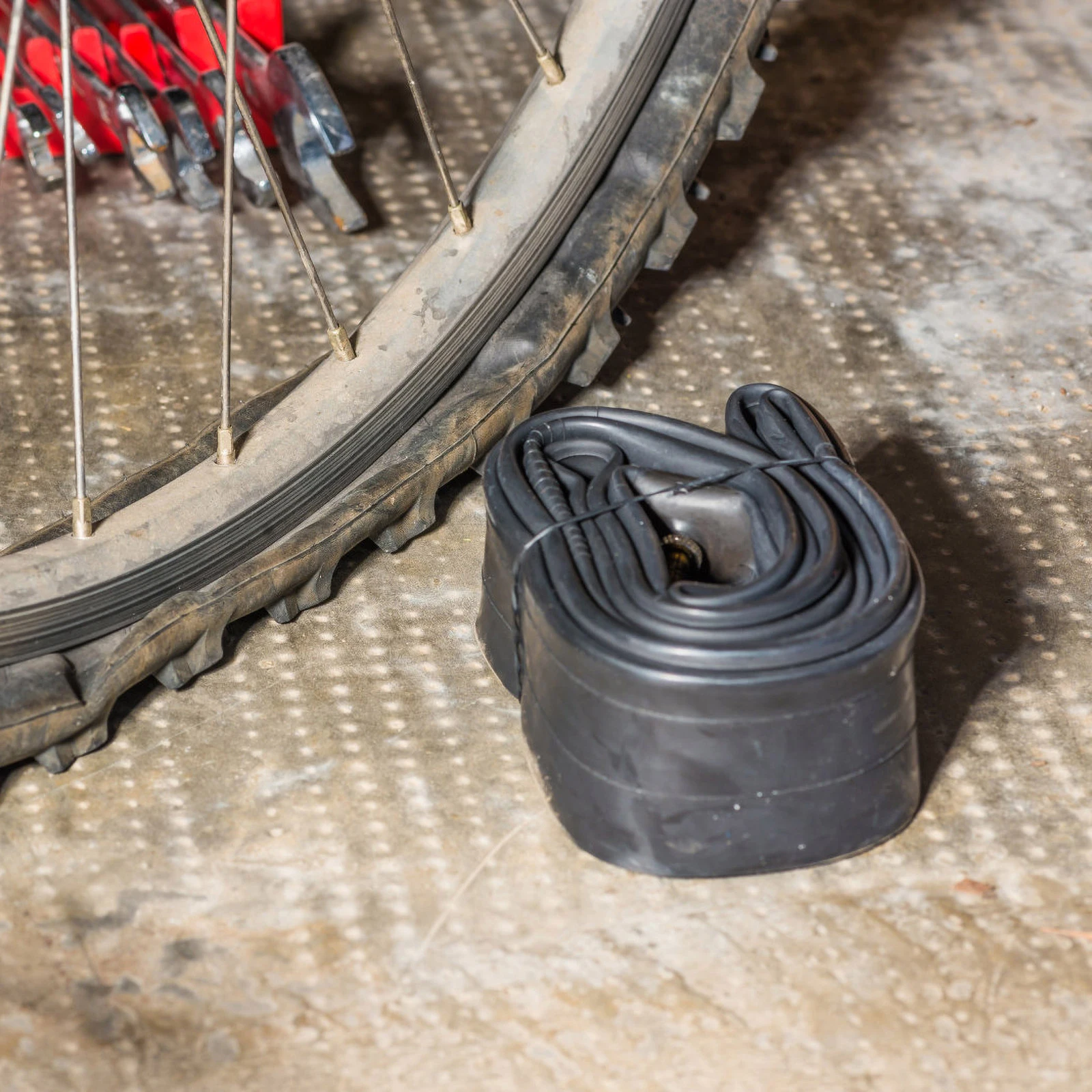 1 set 1 Set Of Bike Inner Tube Replacement Kit Professional Shock-Absorption Cycling Tube For Mountain Bike Outdoor Sports