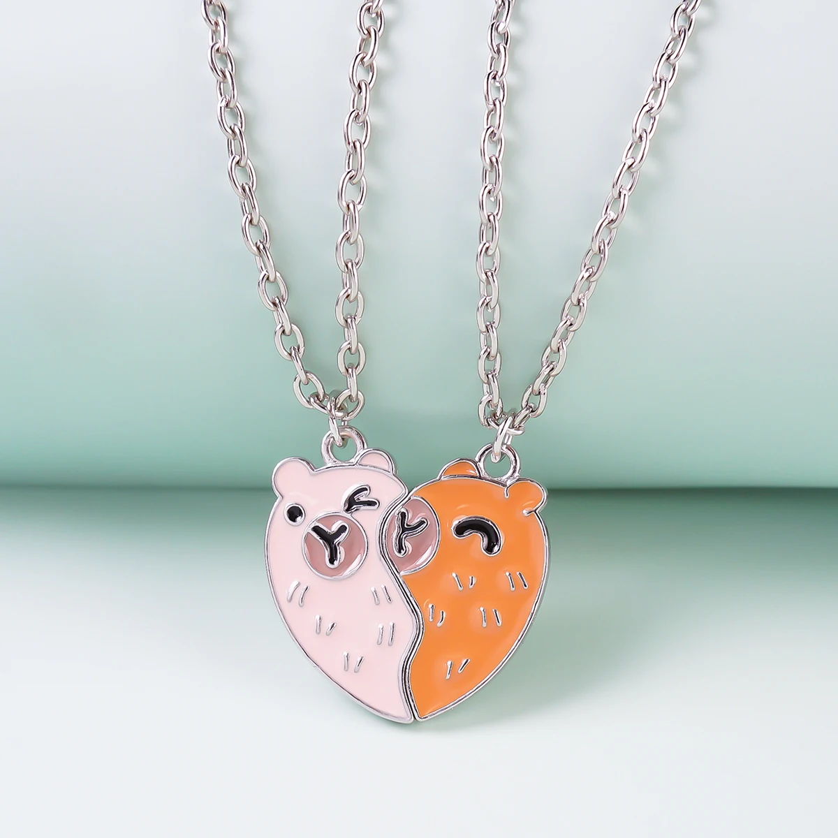 2 Pcs/Set Magnetism Capybara Best Friends Pendant Necklace For Women For School Lover Clavicle Chain Party Jewelry Accessories
