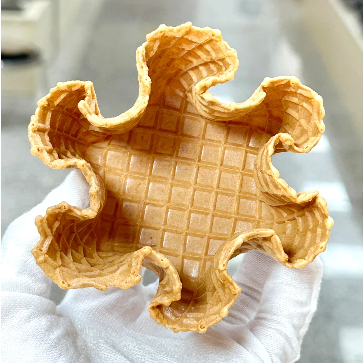 High Quality Kitchen Accessories Ice Cream Bowl Mold Non-stick Yogurt Waffle Bowls