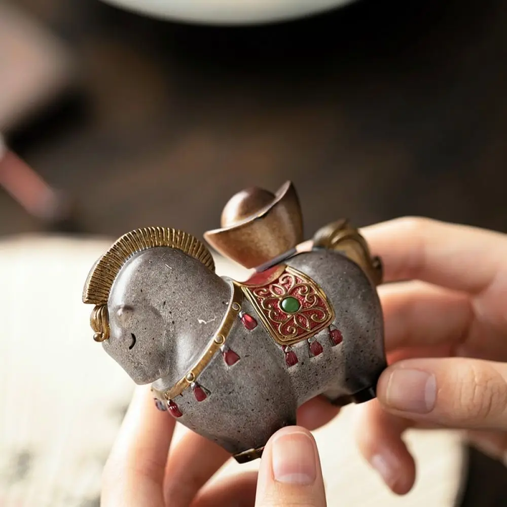 Creative Color Changing Horse Tea Pet Decoration Resin Craft Statue Wealth Fortune Symbol Chinese Tea Ceremony Accessories