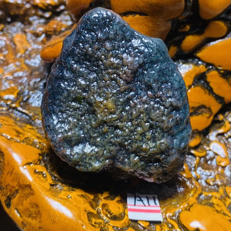 

Natural stone Alxa agate mineral specimen Witchcraft crystal healing home decoration