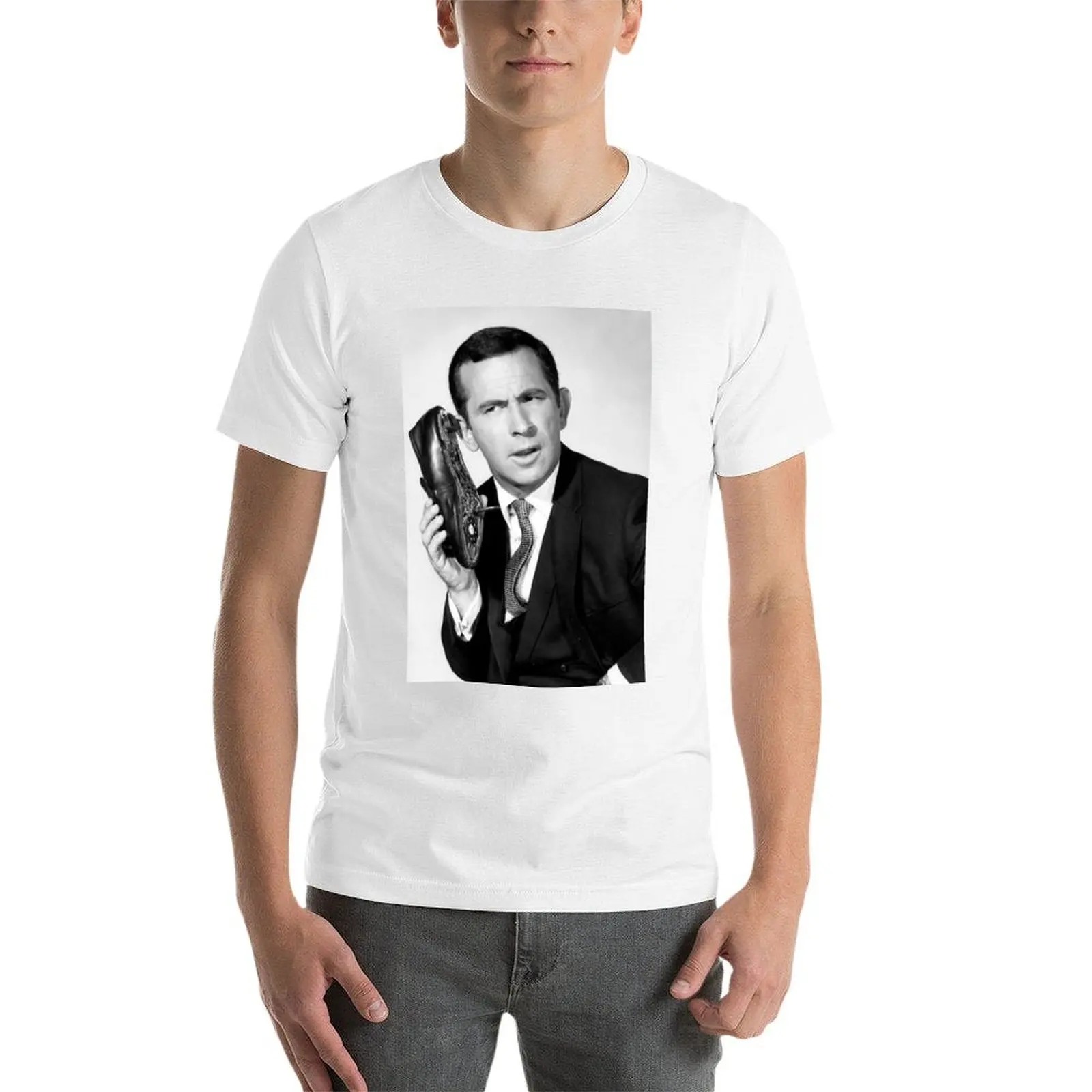 تي شيرت رجالي مناسب للتي شيرت الأساسي احصل على قمصان ذكية رفيعة