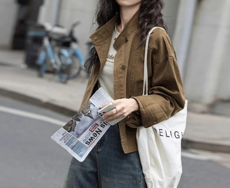 Retro Coffee Denim Short Jacket 2026 Autumn New Loose Stand-up Collar Tooling Jacket Top Women