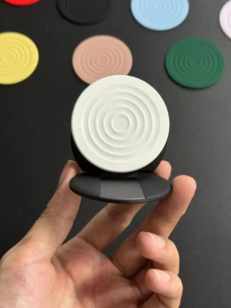 حامل هاتف محمول مغناطيسي قابل للطي، حامل سطح المكتب يدعم دعامة توسيع حلقة متموجة لهاتف magsafe IPhone