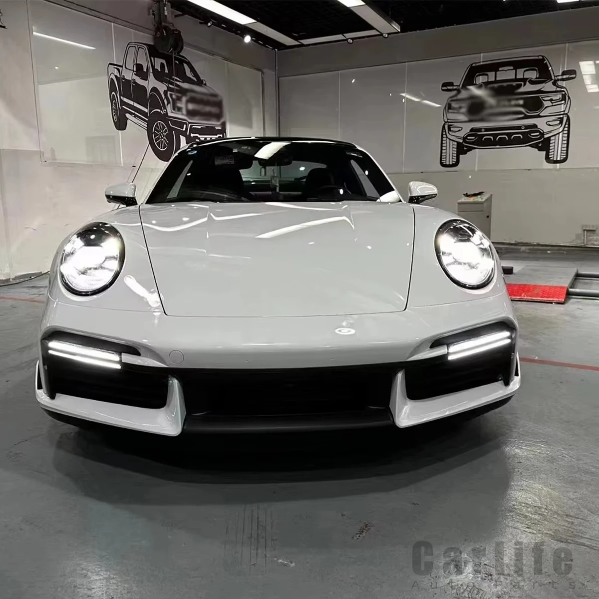High Quality Bumpers Body Kit for Porsche Cayman 911 2019+ Upgrade to Turbos SD Model.