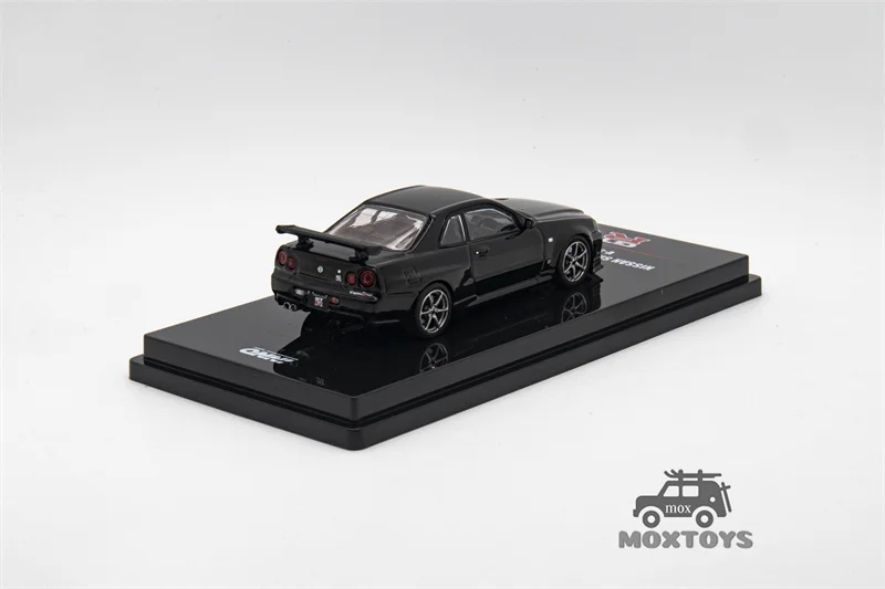 INNO 1:64 SKYLINE GT-R (R34) V-SPEC II BLACK Diecast Model Car