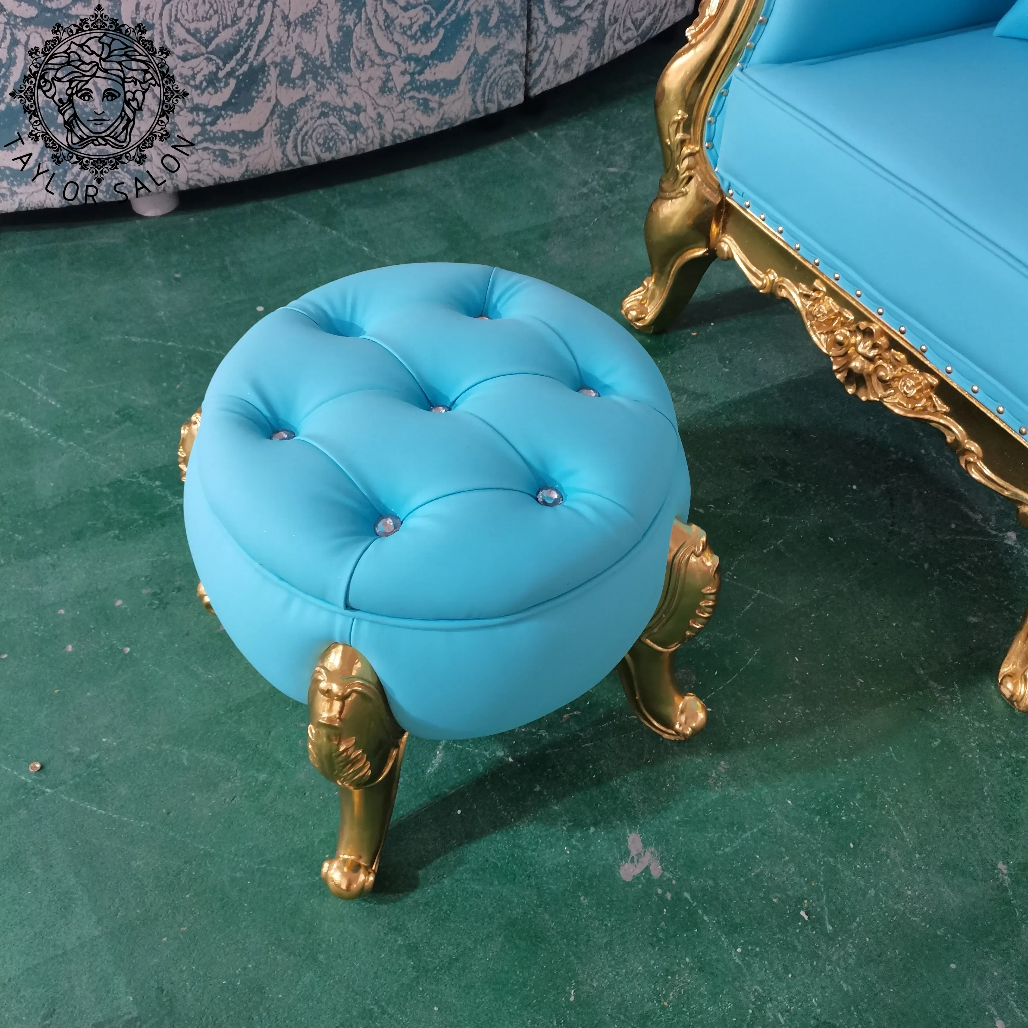 

Nail salon furniture throne salon chair beauty pedicure stool foot spa master stools for sale