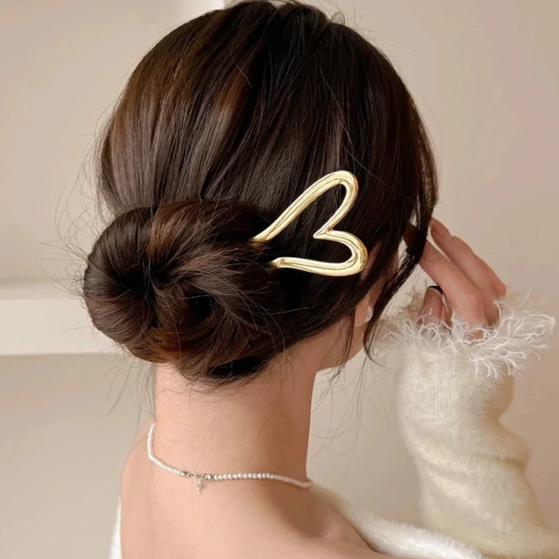 Épingle à cheveux en forme de U en forme de cœur, outils de coiffure, épingle à cheveux en métal de Style chinois, peigne pour femmes, bijoux simples, accessoires pour cheveux d'amour, 2 pièces
