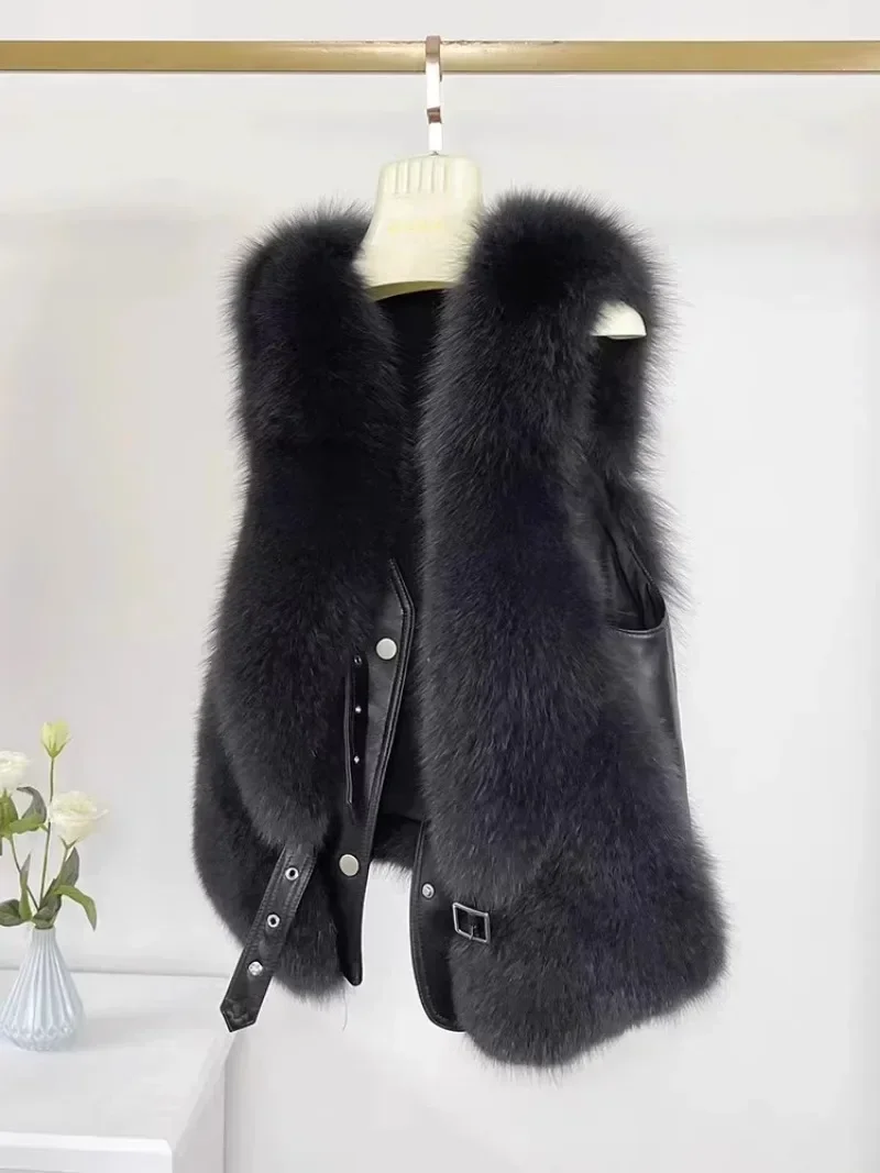 2024 Autumn and Winter New Artificial Fox Hair Foreign Style Young Fashionable Thickened Vest Fur Short Vest For Women