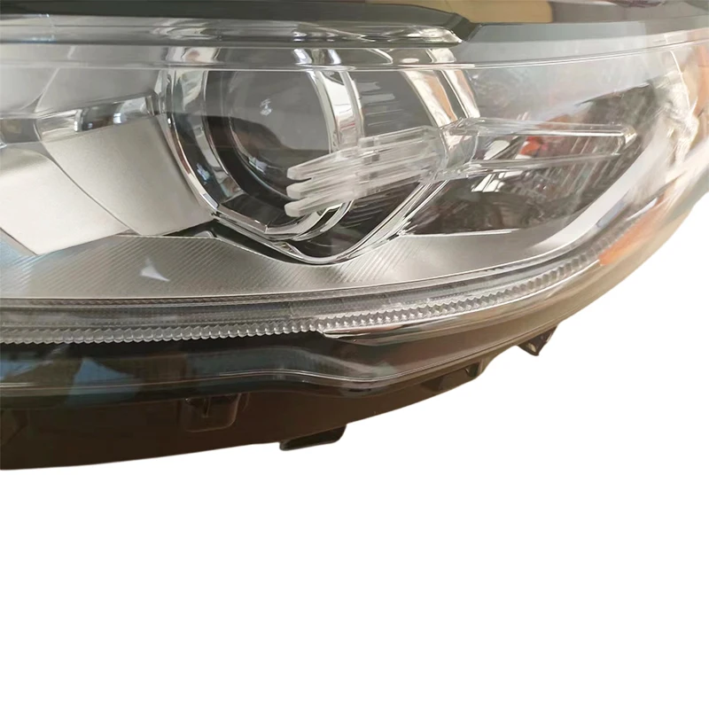 

The 2017 model is suitable for Ford American Fusion headlights-2017