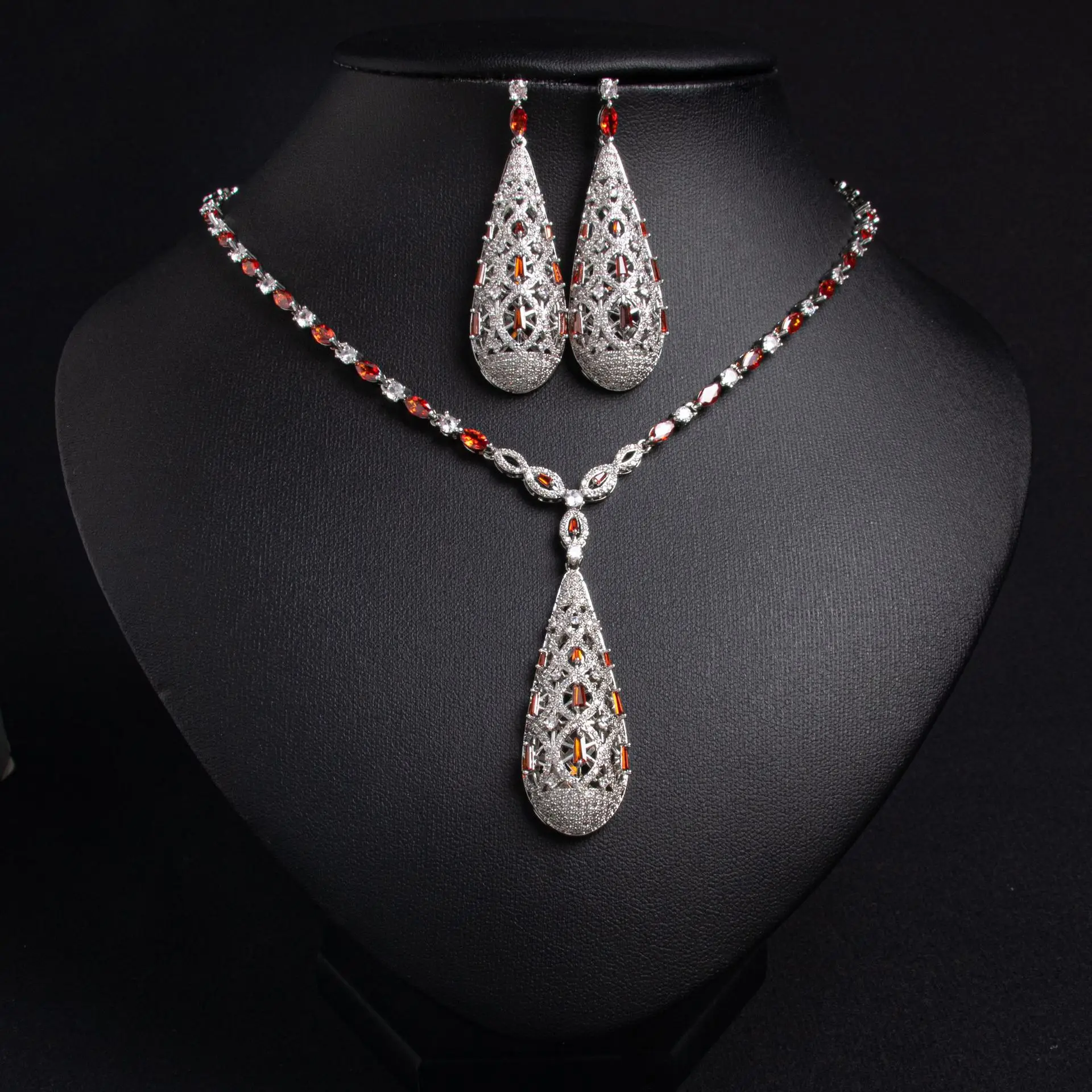 European and American Jewelry Set Zircon Earrings Bridal Necklace Wedding Dress Accessories Banquet Accessories