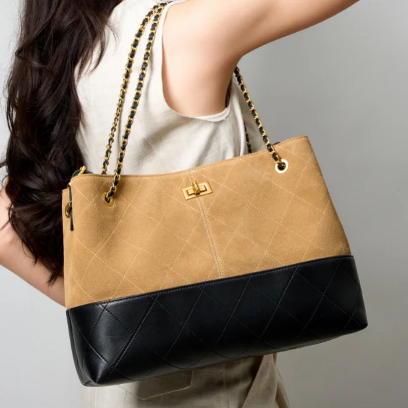 Borsa a tracolla in vera pelle scamosciata color block per le donne Borse a secchiello per pendolarismo alla moda Borsa a tracolla versatile