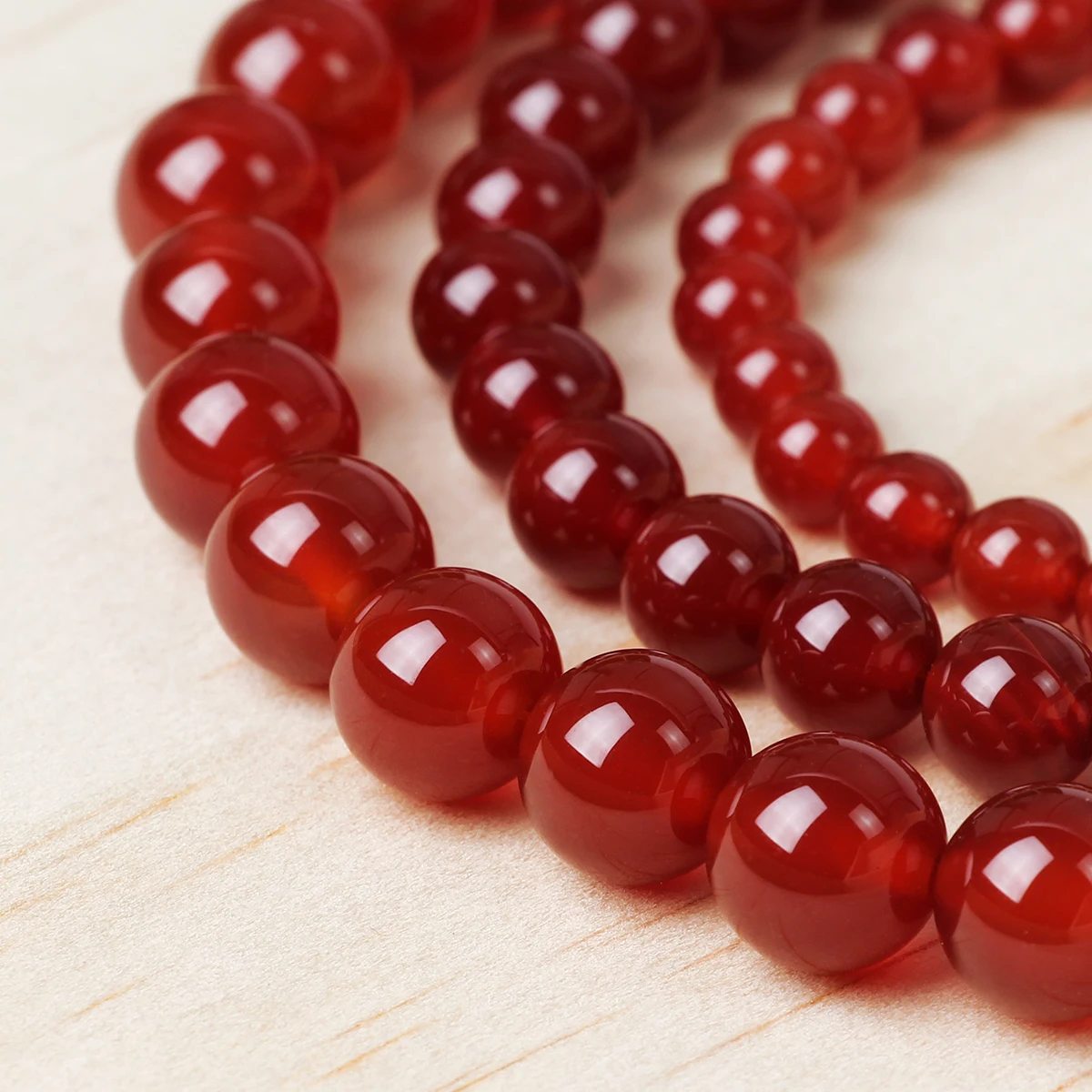 Yumfeel Carnelian Necklace Natural Stone Beaded Handmade Red Jewelry Gift for Christmas New Year