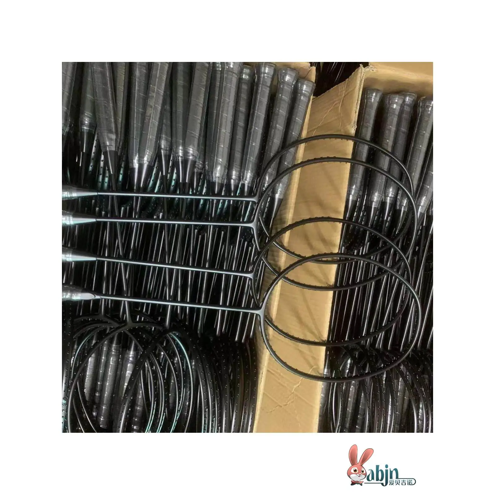 raquette-de-badminton-durable-a-manche-en-fibre-de-verre-double-mousse-noir-pur-design-simple-legere-longue-duree-de-vie-vente-directe