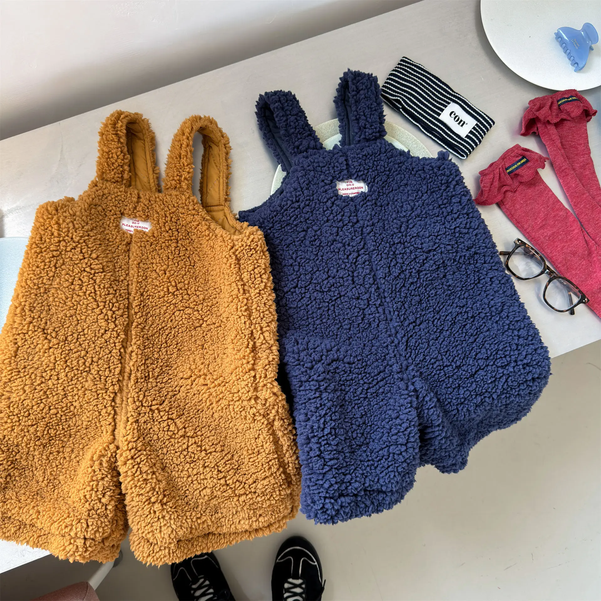 2026 Winter New Children Lamb Fleece Overalls Boys Casual Pants Plus Velvet Thick Girls Warm Strap Trousers Kids Clothes