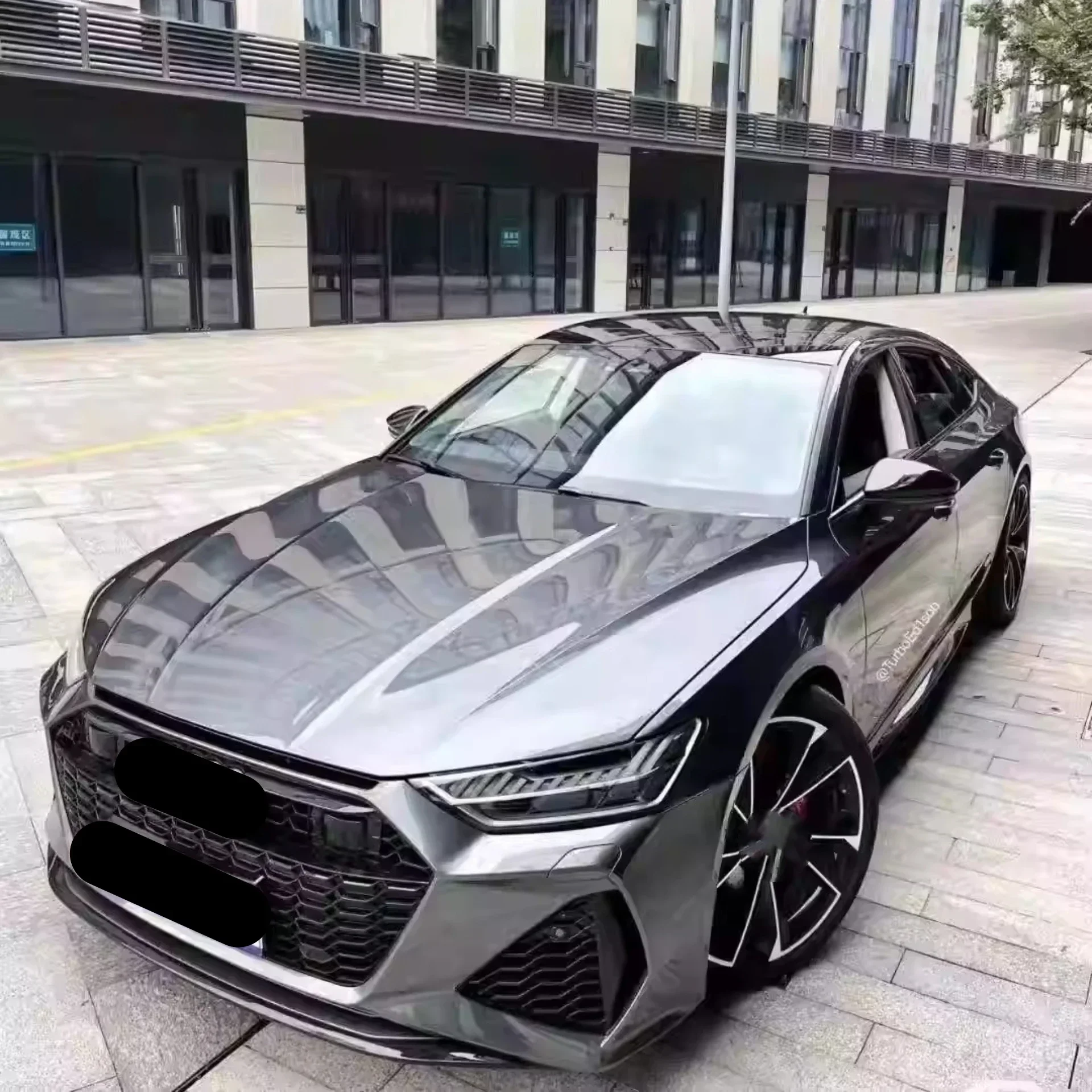 Body Kit Unpainted Side Skirt for Audi A7 Convert RS7 Side Shovel with Black Silver Trim Car Accessories