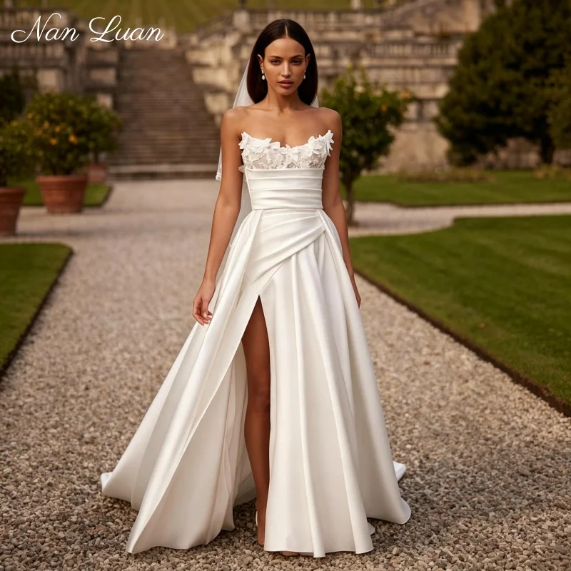 Modern A‑Line Wedding Dress 3D Floral Appliques Sweetheart Satin Bridal Gown Vestidos de Novia Customized