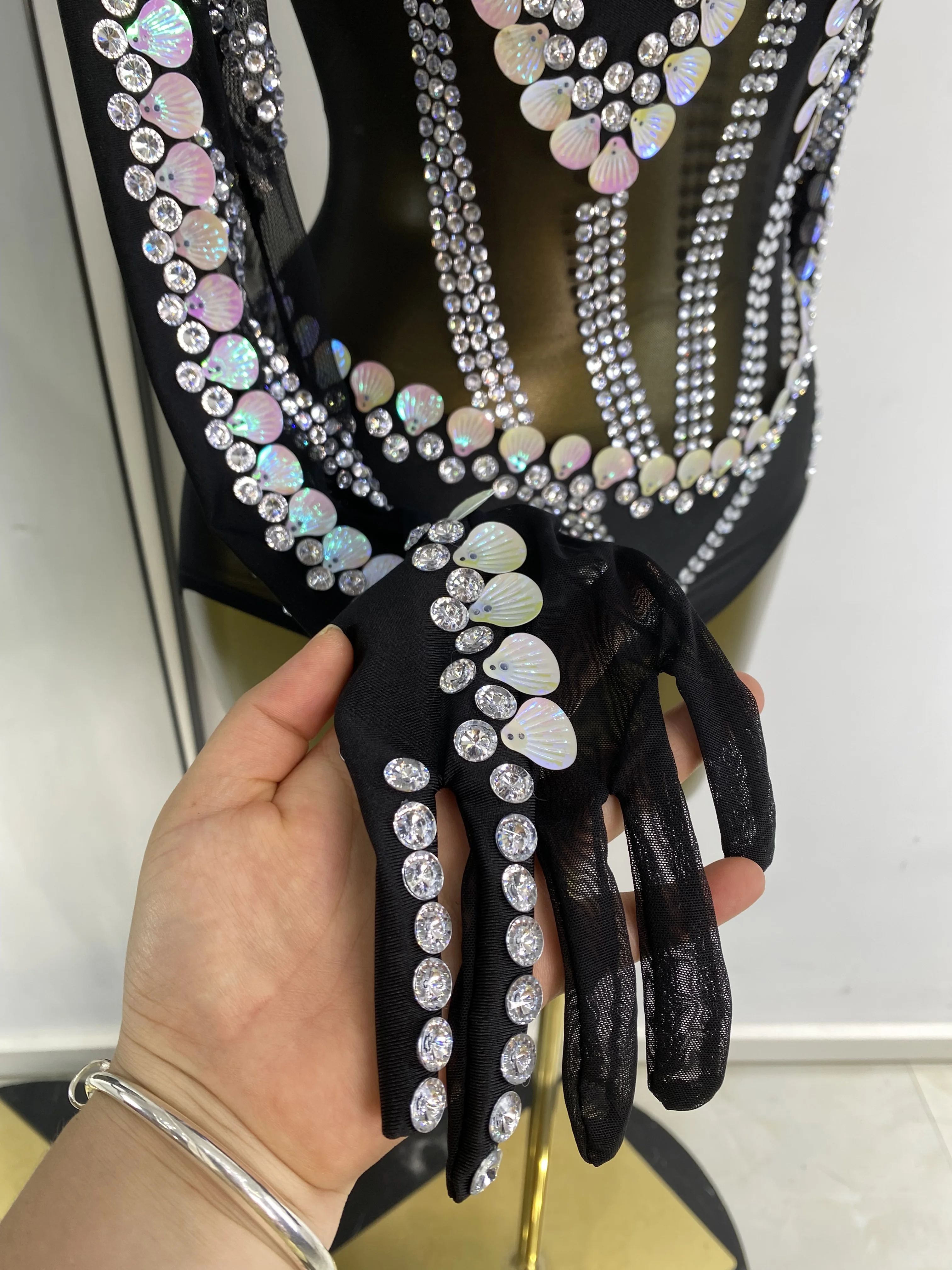 

Women Luxury Dazzling Shell Sequines Rinestones Print Mesh Bodysuit K-pop Dress Evening Performance Night Club Costumes Dropship