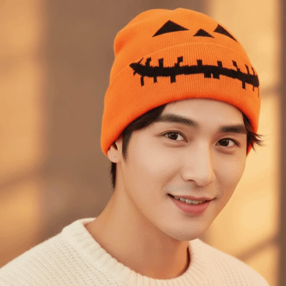 Knitted Fabric Pumpkin Beanie Hat Pumpkin Orange Warm Halloween Knitted Cap Breathable Soft Texture Hip Hop Skullcap