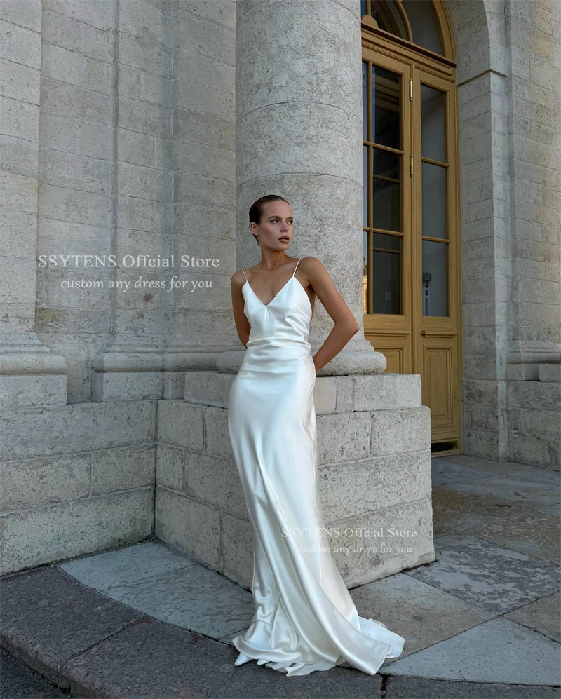 dress bohemian chic style Queen Keely | Queen Bridal Style:Glam Summer Black Tie Dresses Size:M or Medium Try it on at